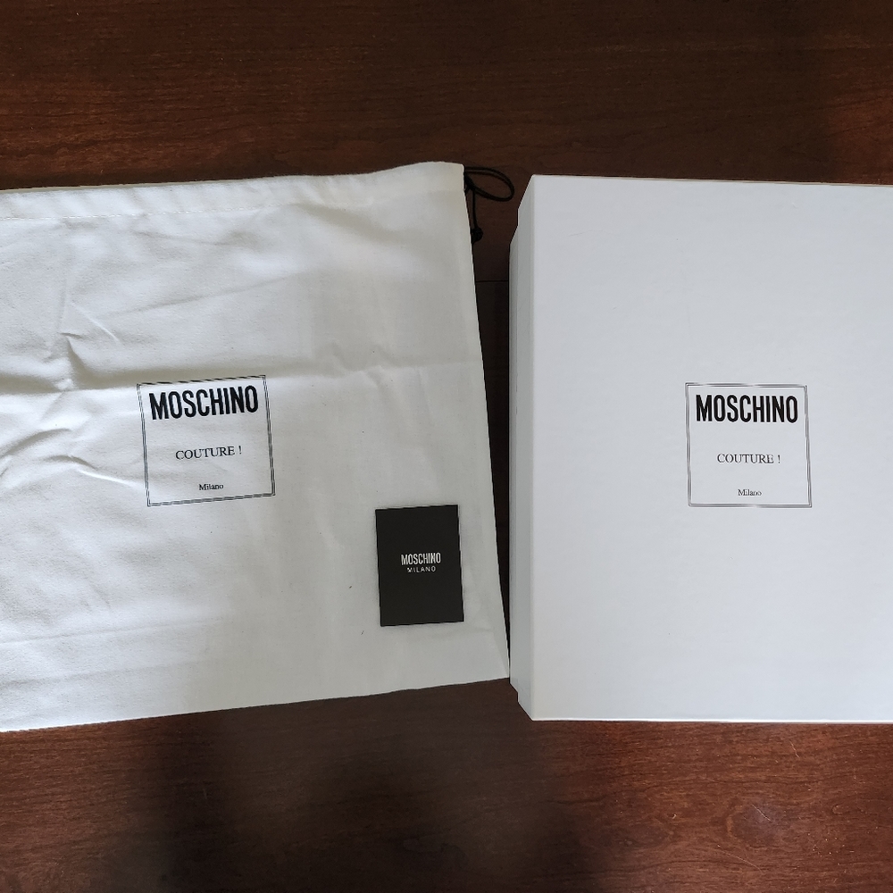 Moschino box & dust bag